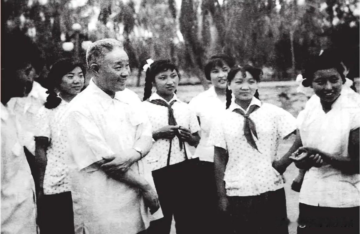 1961年6月，京剧艺术大师尚小云先生应邀到河北邯郸为东风剧团小演员讲学传艺。在