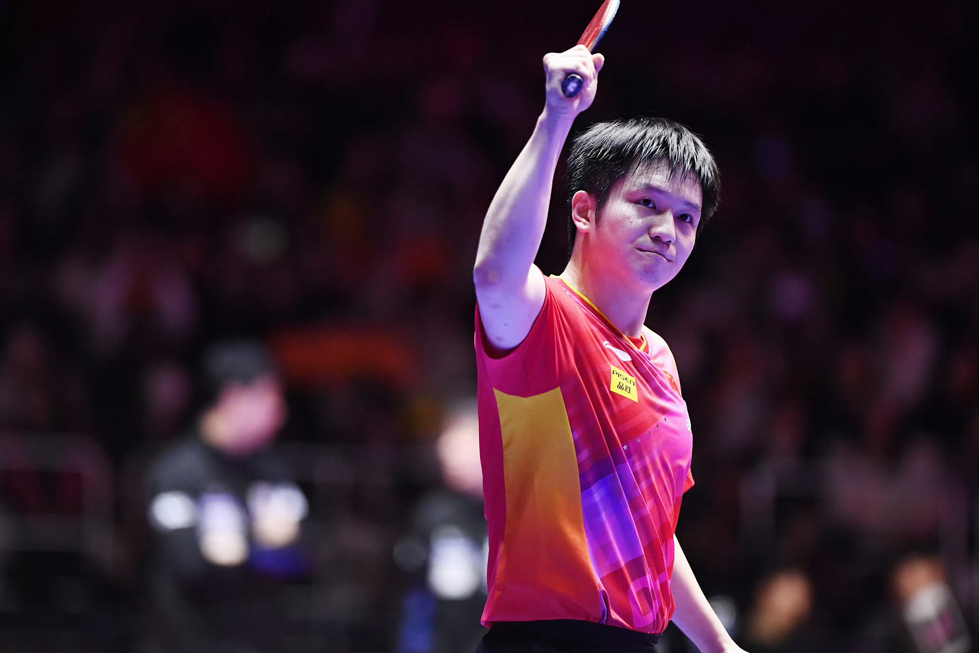 樊振东是首位超级金满贯得主 为国争光的十余年不曾懈怠