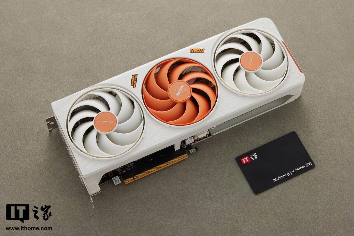 【【IT之家开箱】七彩虹 iGame COLORFIRE GeForce RTX