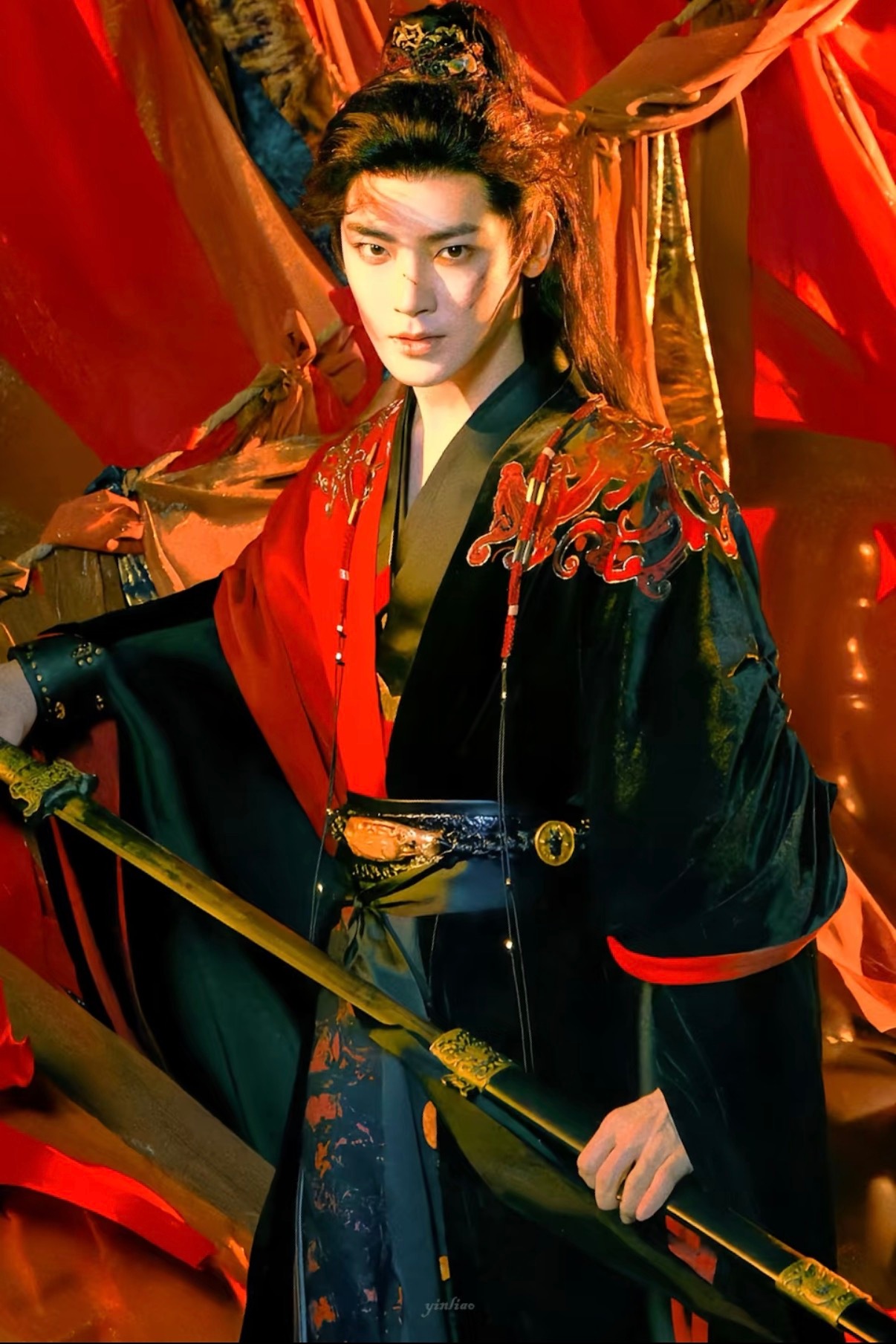 侯明昊萧无衣打戏混剪反复循环萧无衣打戏混剪根本停不下来，侯明昊的武打身段也太绝了