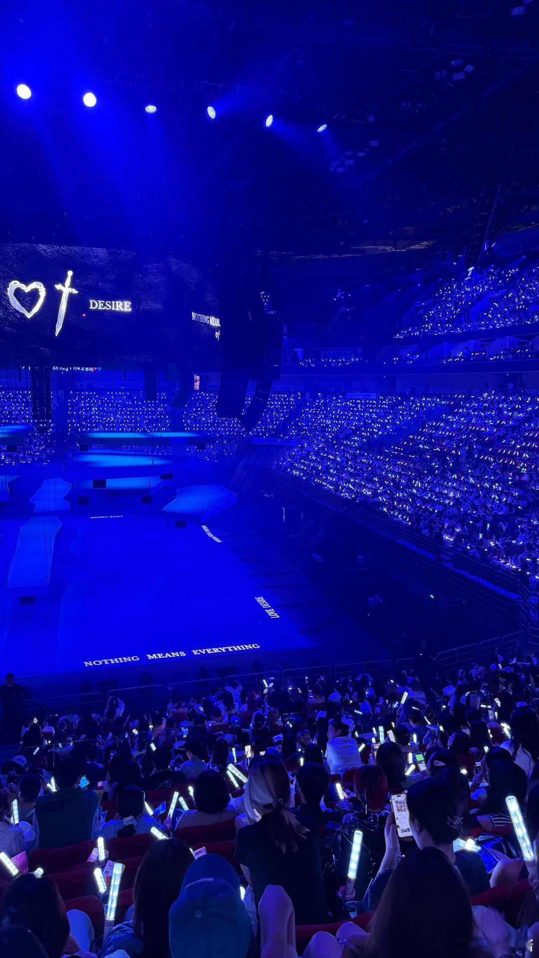 周震南北京演唱会上座率 多少人抢票奔赴现场，周震南北京演唱会超高上座率，不负每一