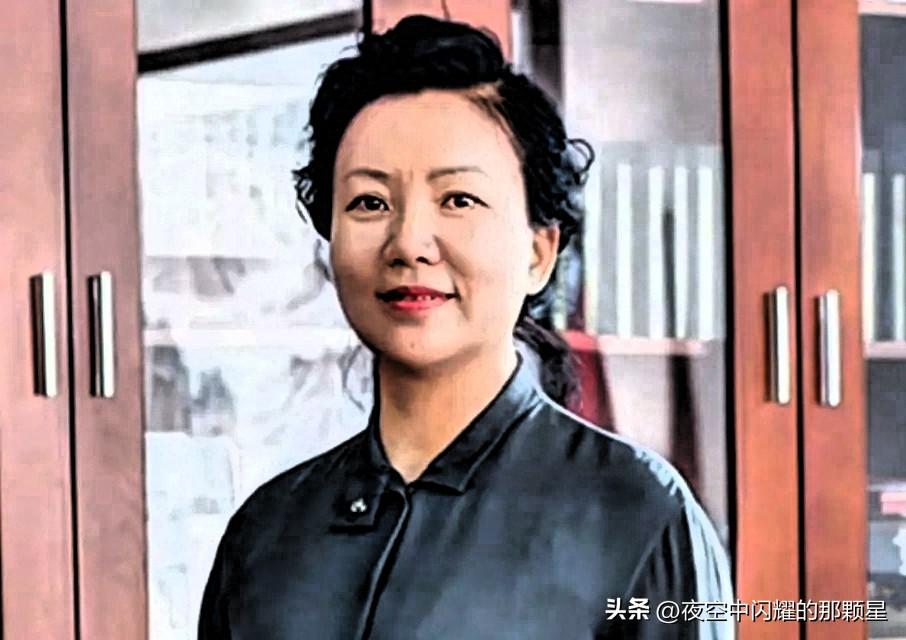 金融系统又捞了一条大鱼！

金春花的贪腐落马，给我们带来了深刻的教训。

金春花