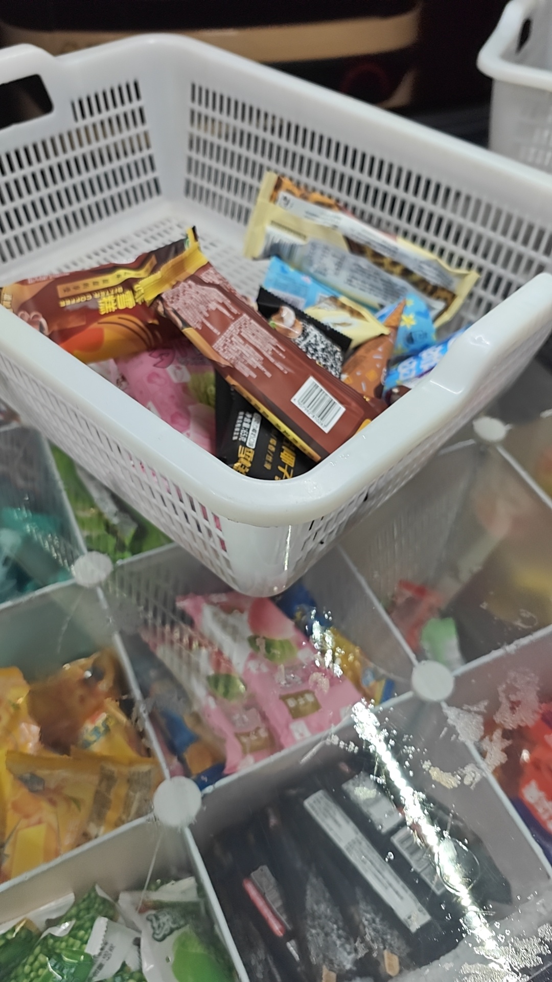 夏天到了，冰箱里必须整点雪糕了日常