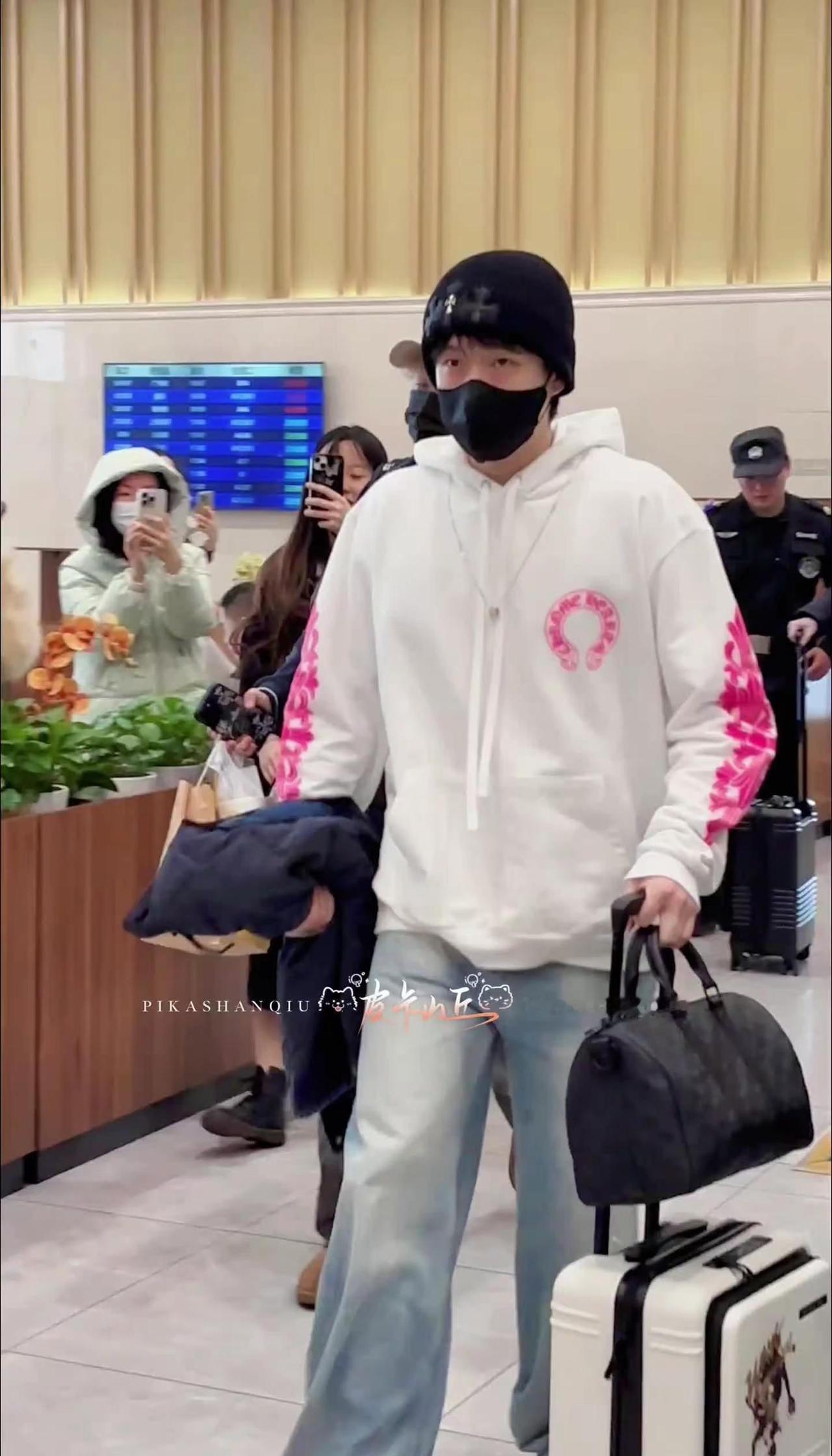 我称之为感觉时尚穿搭 王楚钦