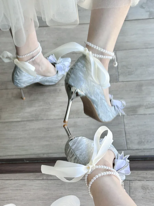 这是什么神仙婚礼鞋呀！🎀