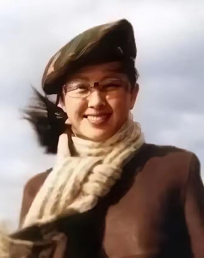 2005年，白宝山的情妇谢宗芬提前释放。出狱后的谢宗芬并没有回到老家，而是留在了