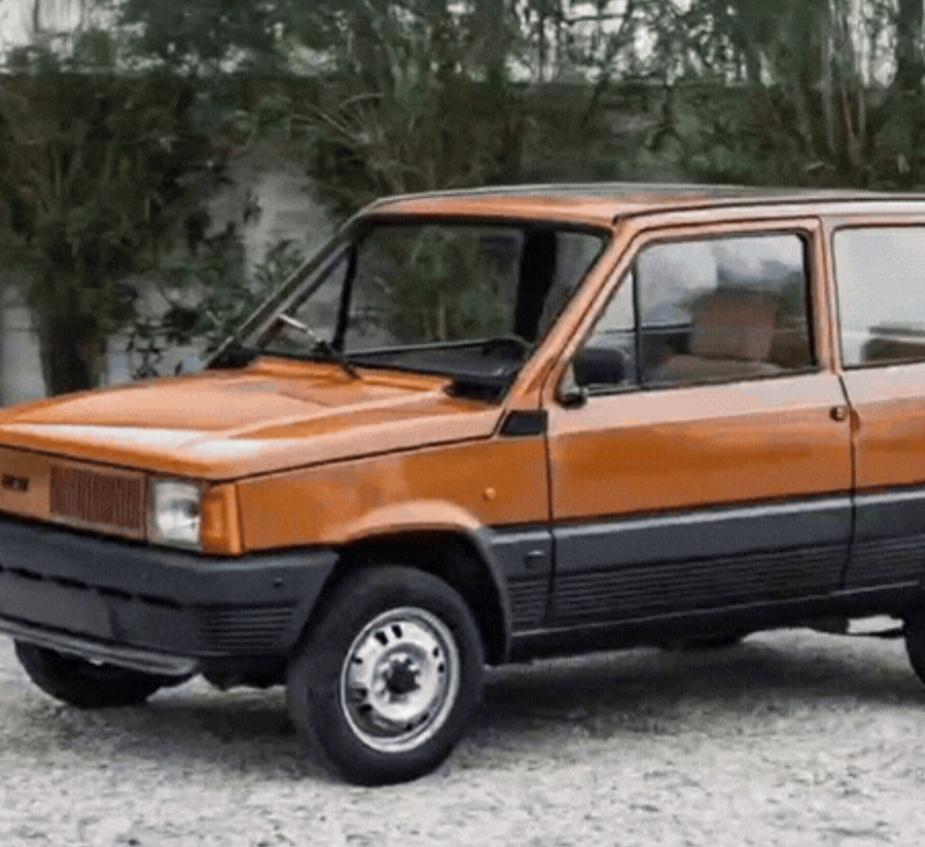 欧洲平民小车：菲亚特Panda 0.91982款菲亚特Panda 0.9是初代熊