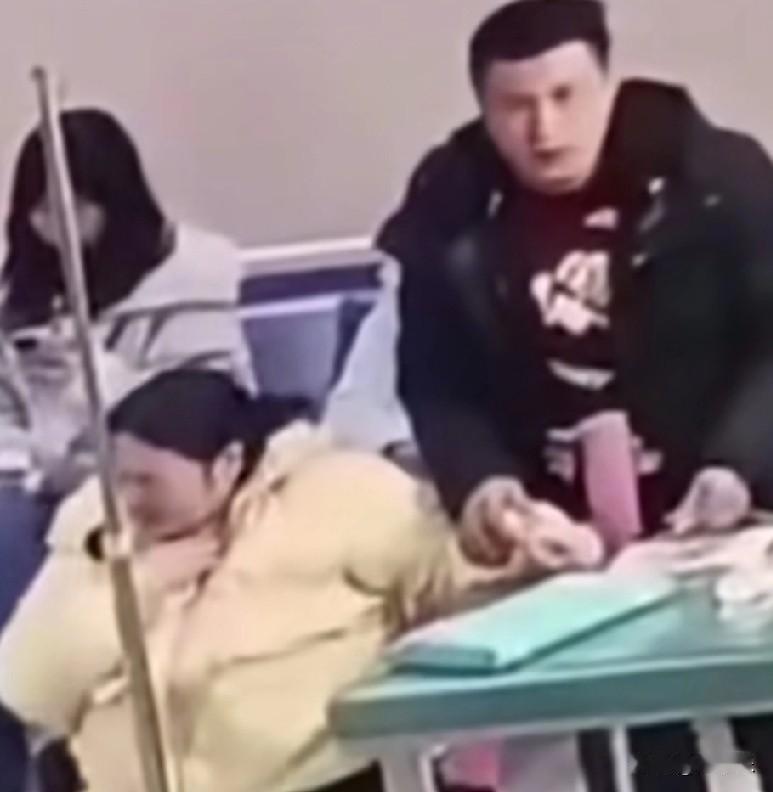 2月20日，湖南一女子到医院急诊科去挂水，刚挂水4秒后女子身体便感觉不适，因药物