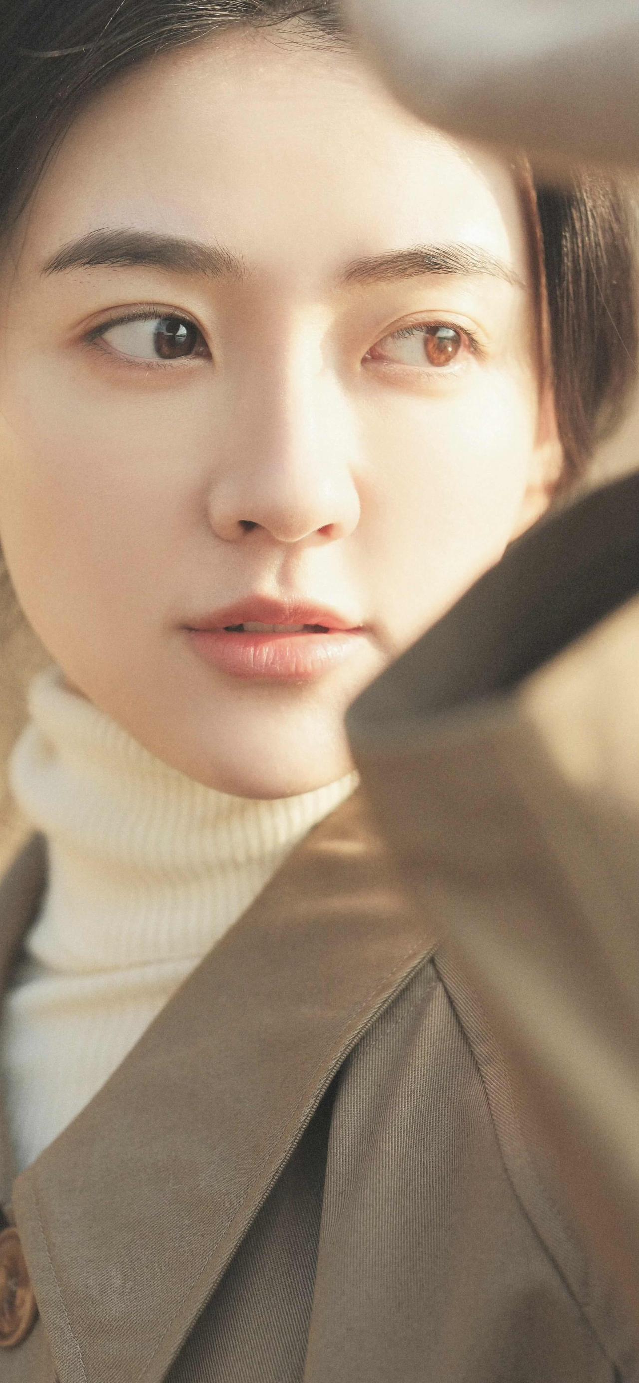 美女壁纸-第5911期-梁洁