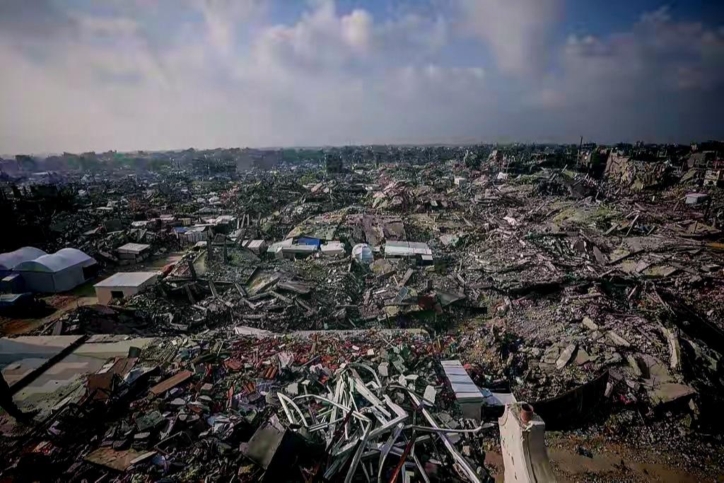 哈马斯：行，我们把加沙管事这摊交出去了

哈马斯那边有人说话了。发言人哈齐姆·卡