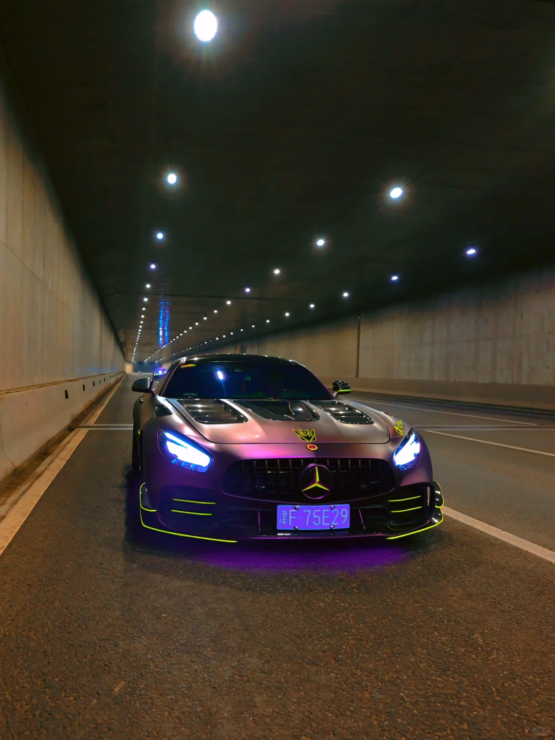 大同这座历史古城 也有华灯初上的霓虹夜色