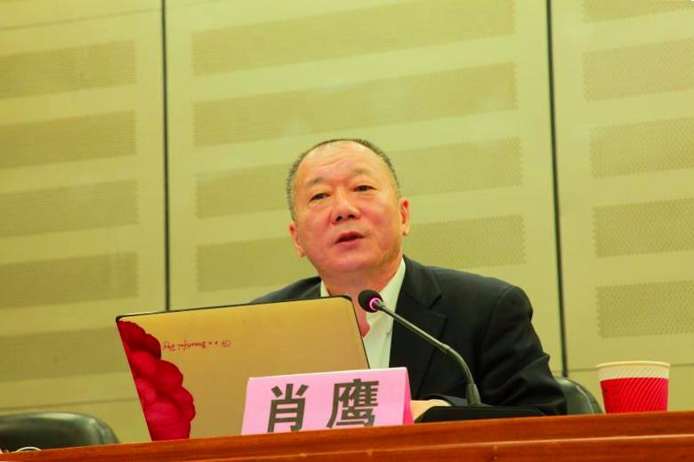 自揭家丑需勇气，舆论监督是良药

中国人民大学与西北大学相继公布对蒋方舟、贾浅浅