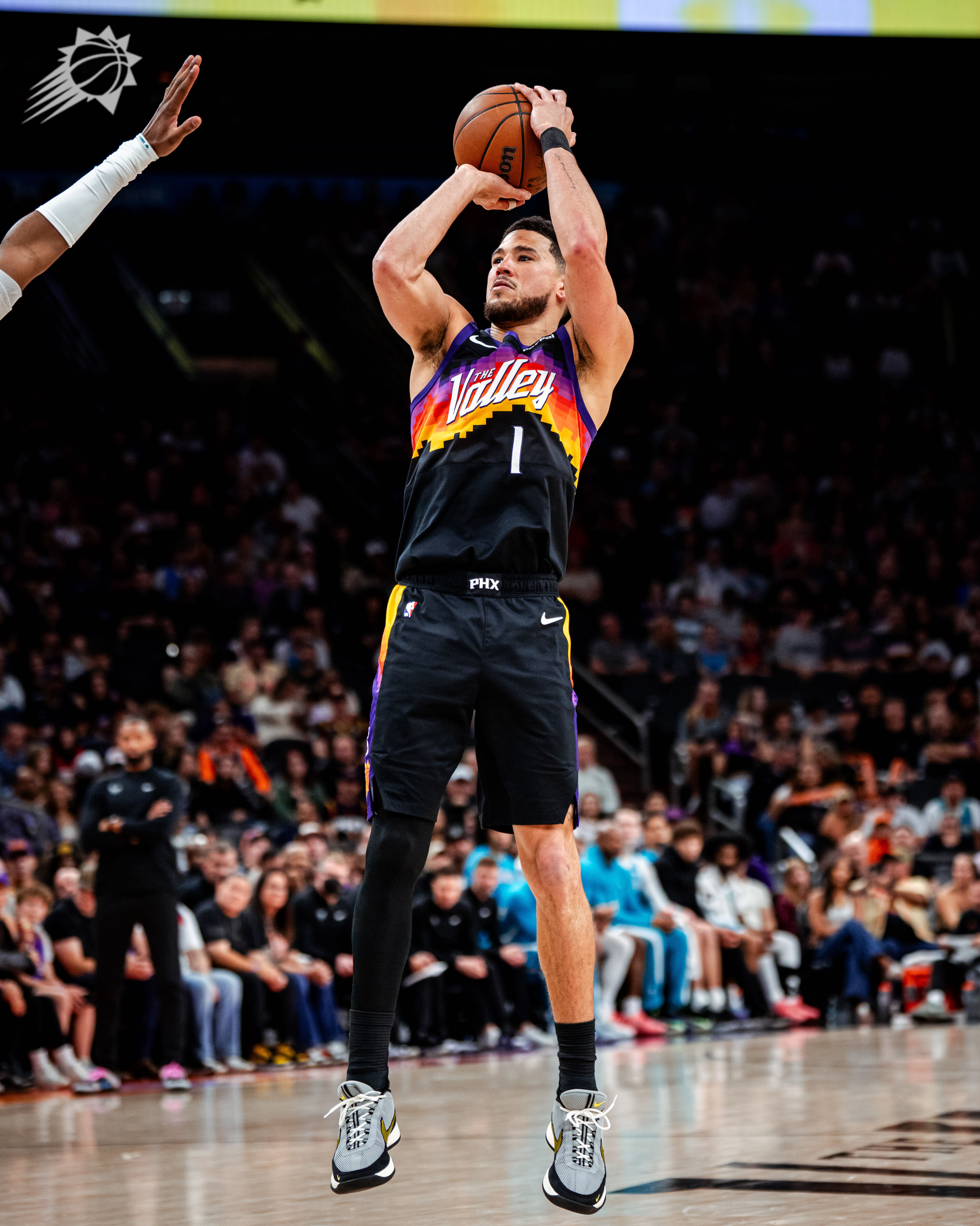 又一场30+ 🫡📊本场布克：30分3篮板10助攻菲尼克斯太阳 ｜旭日东升 ｜