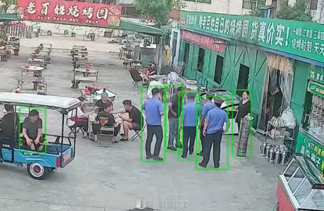 最近山东菏泽这事真的越看越让人窝火。店主张先生实名举报当地古沉船考古丢了一件元青