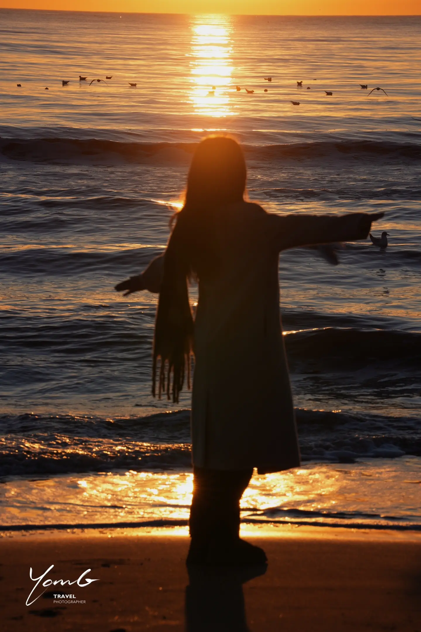 阿那亚旅拍日记 AM:6:58。aranya的日出🌅不拍脸也很有氛围感。
照片就该这么调

