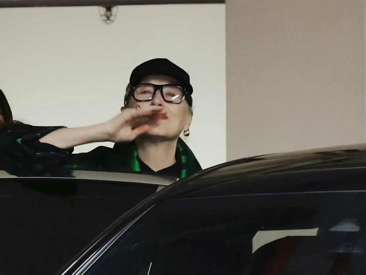 从我见到梅姨那一刻开始。我就看到了我未来的生活。 我拥有这么好的身体素质和体魄真