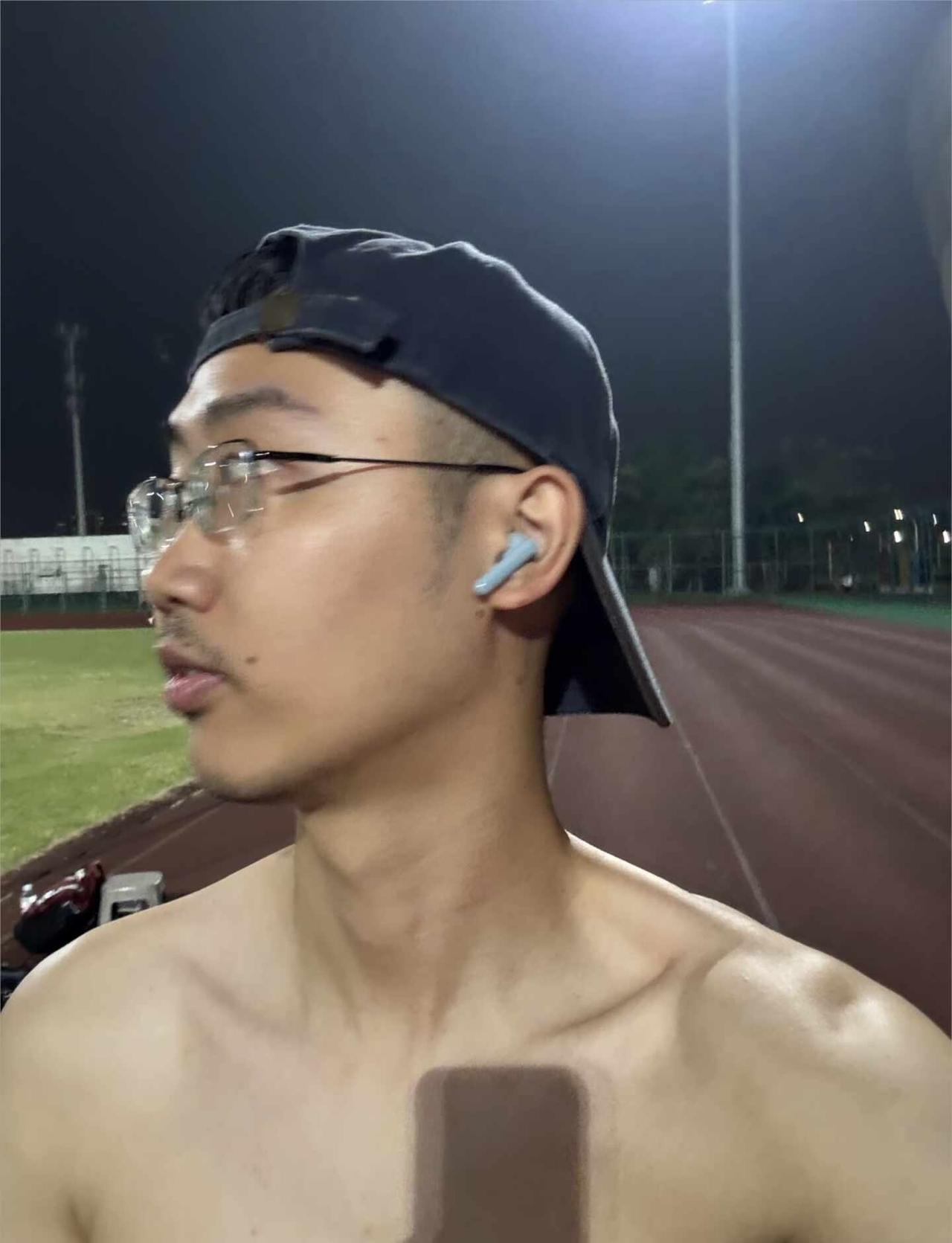 失眠中
溃疡中