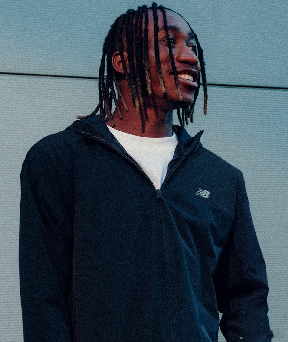 当年科特迪瓦新星迪奥曼德从莱加内斯来到莱比锡，花费了2000万欧元。毕竟那个时候