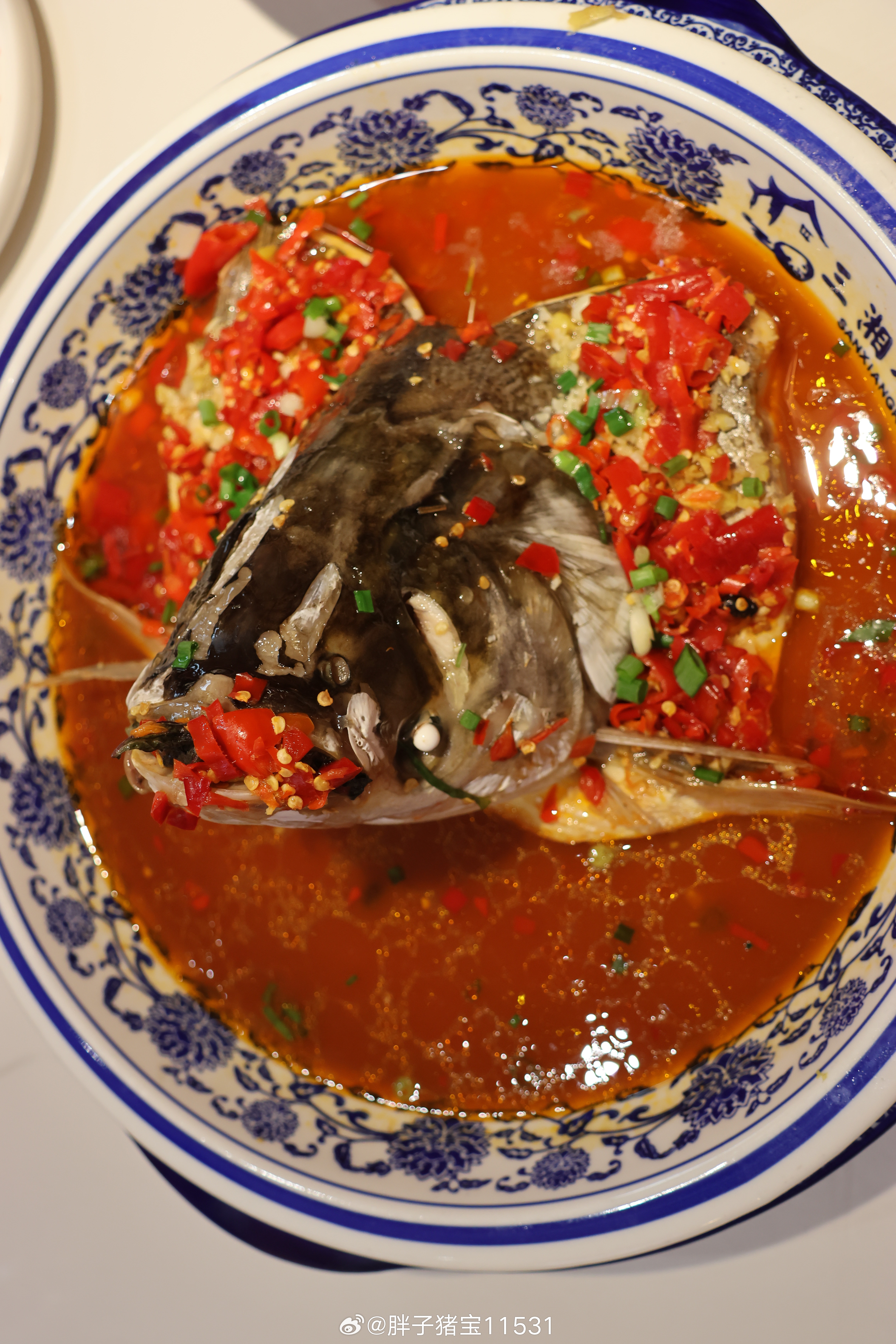 “独在异乡为异客，每逢佳节倍思亲。”以前读这句诗只觉得顺口，如今身在千里之外，才