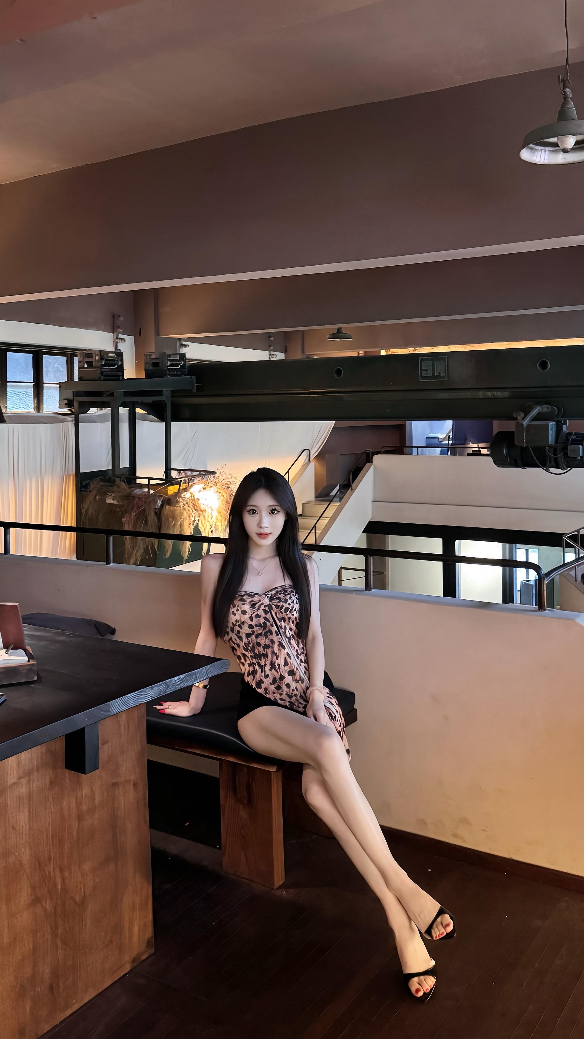 本来挺喜欢你的 但突然看到了你那熟练的交际手法