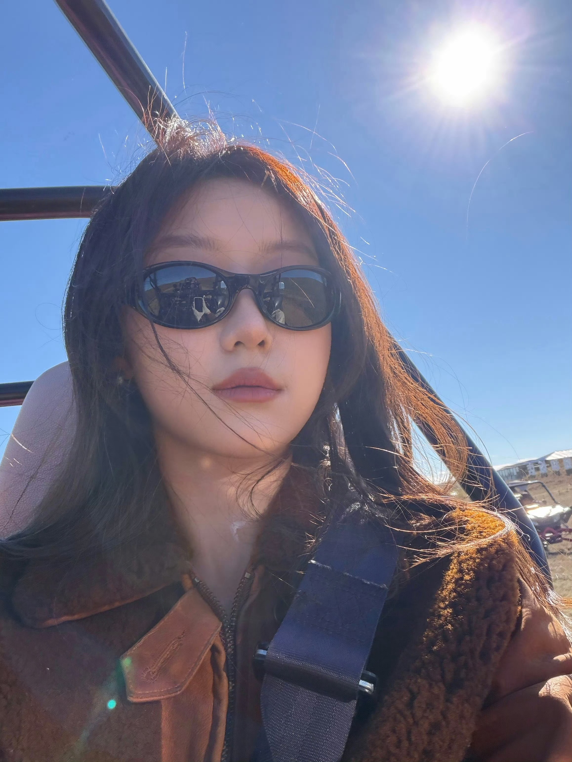 孙柏涵吴星颖遗憾在慢慢弥补谁被这份温柔打动了！吴星颖晒出孙柏涵送的花，两人之间的