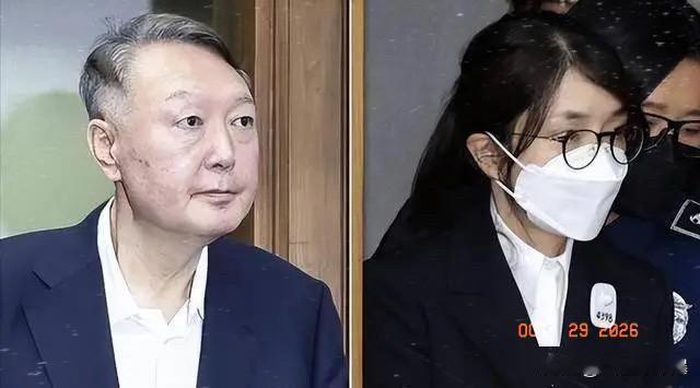据韩联社报道，
2026年10月27日，
韩国大法院签发对前总统尹锡悦夫人金建希