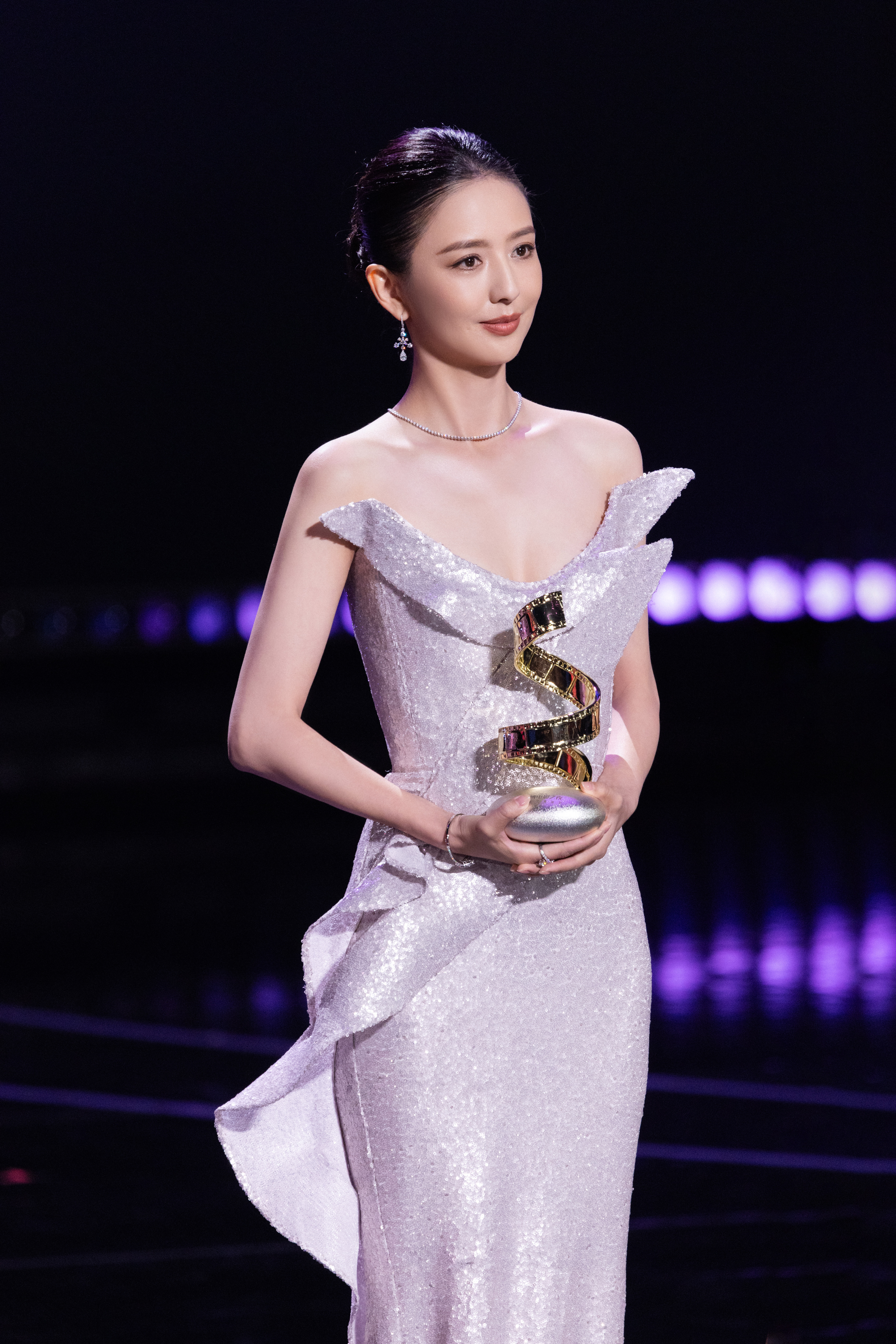 确认过了董璇佟丽娅是真闺蜜 ​​​