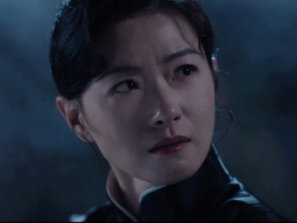 万茜[超话] ｜万茜哭戏 ｜万茜高英 万茜的哭戏真的值得逐帧去细品，所有关于哭的