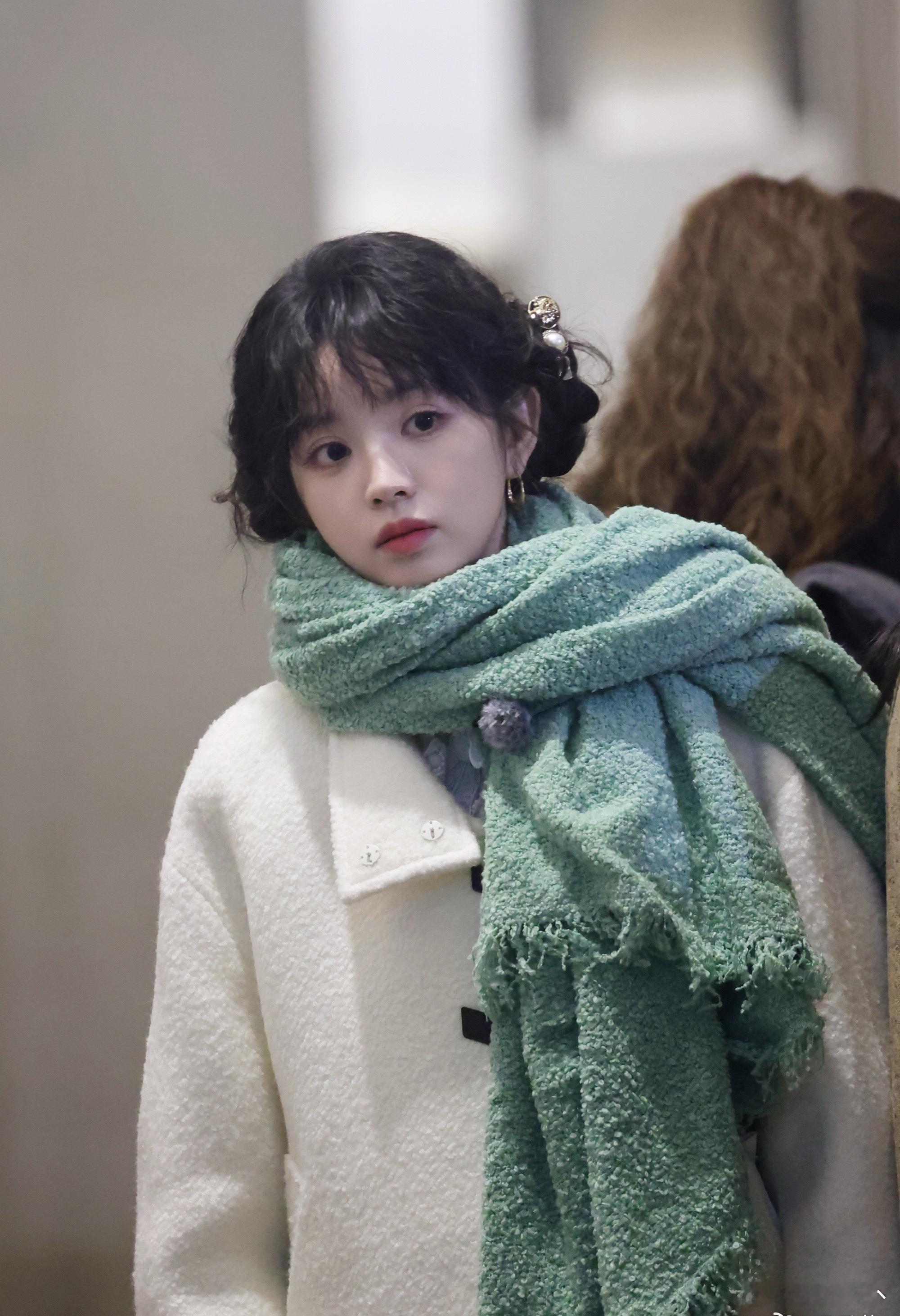 田曦薇  这一张和邻家妹妹一样，有个这样妹妹就好了 