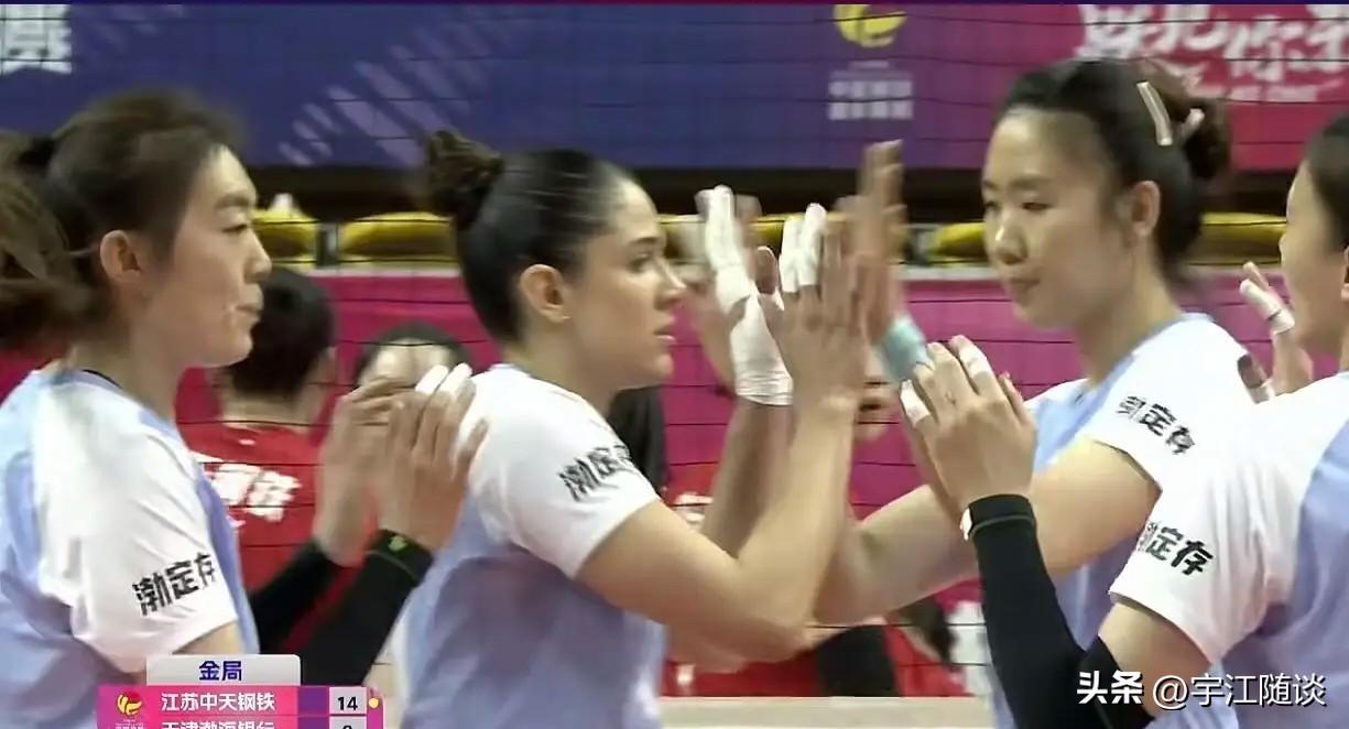 天津女排本次联赛无缘领奖台，确实可惜！

其实在与江苏队争夺决赛资格时，天津队在