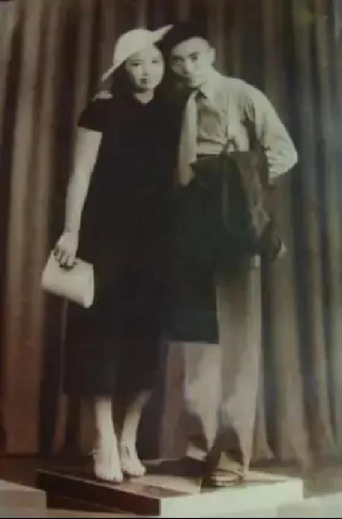 1938年，周总理派王曼霞打入国民党高层。谁知，她却嫁给蒋介石心腹陈尔晋，身份将