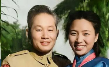 1951年的一晚，孙立人躺在床上，准备入睡，习惯性地将妻子搂进怀中。然而，刚一搂