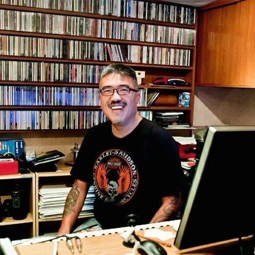 屠颖是1963年生人，今年62岁，应该说但凡听华语流行的人都一定听过他编曲的作品