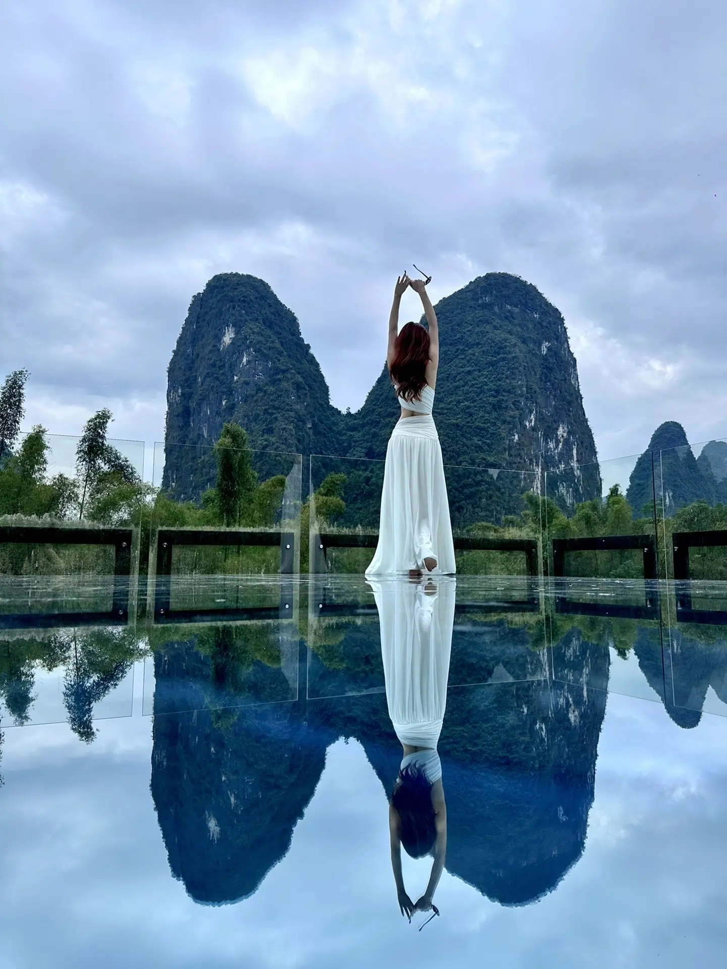 不用理解 各有各的路。