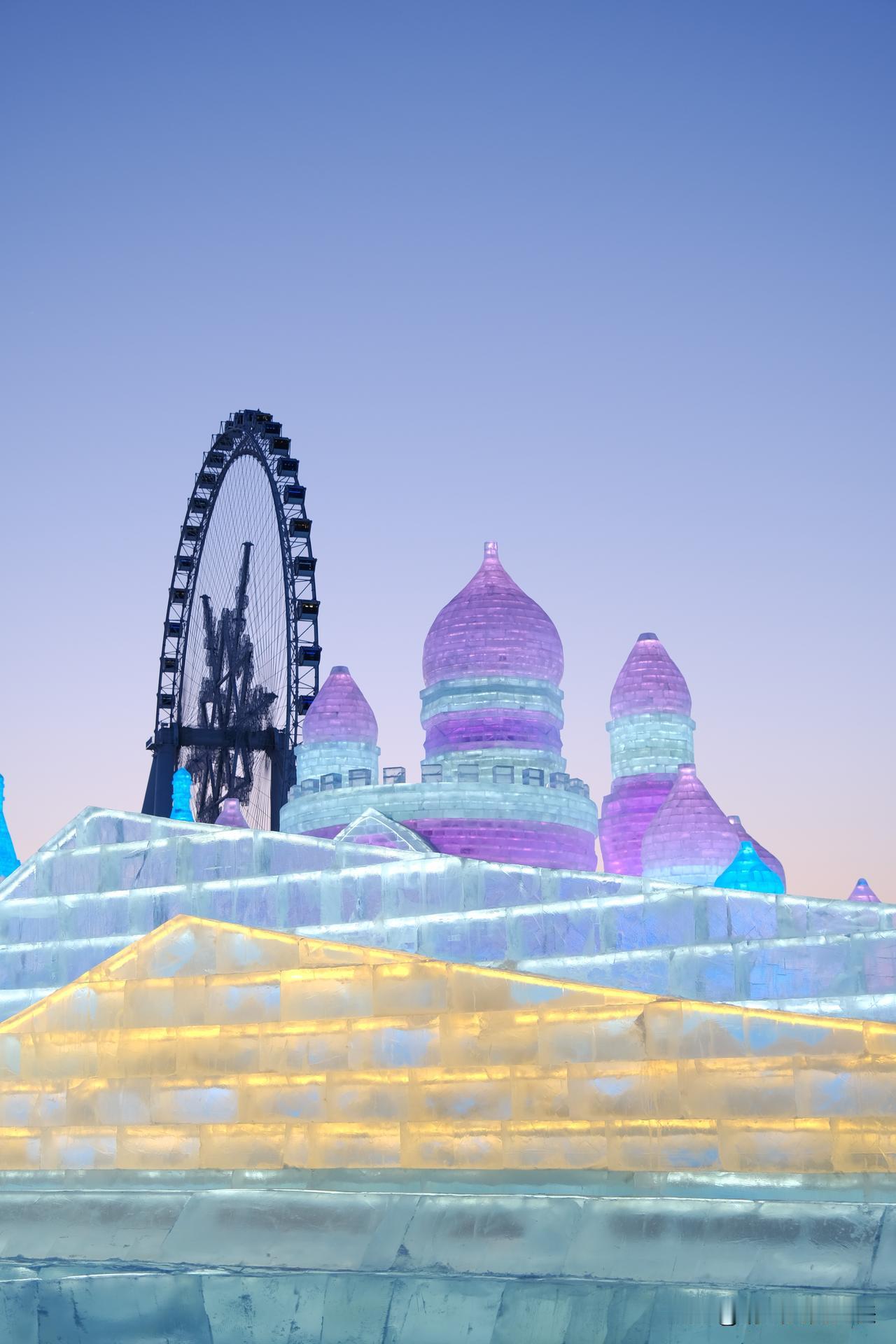 ❄️哈尔滨冰雪大世界开园啦！

要不要冲一波，今年真是突破了往年的规模，太懂我们