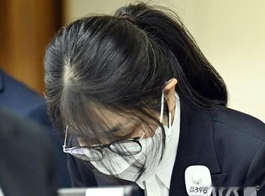 从一审时求刑15年只判处1年8个月，金建希不知感恩，不服上诉后刑期越审越长，二审
