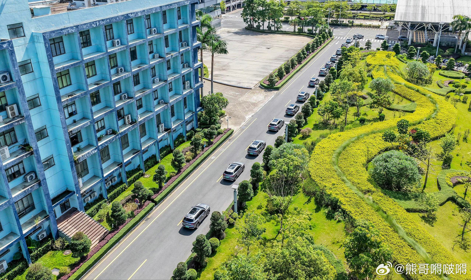 比亚迪2025年可持续发展报告来了！各领域均有大进步！3月27日，比亚迪发布《2