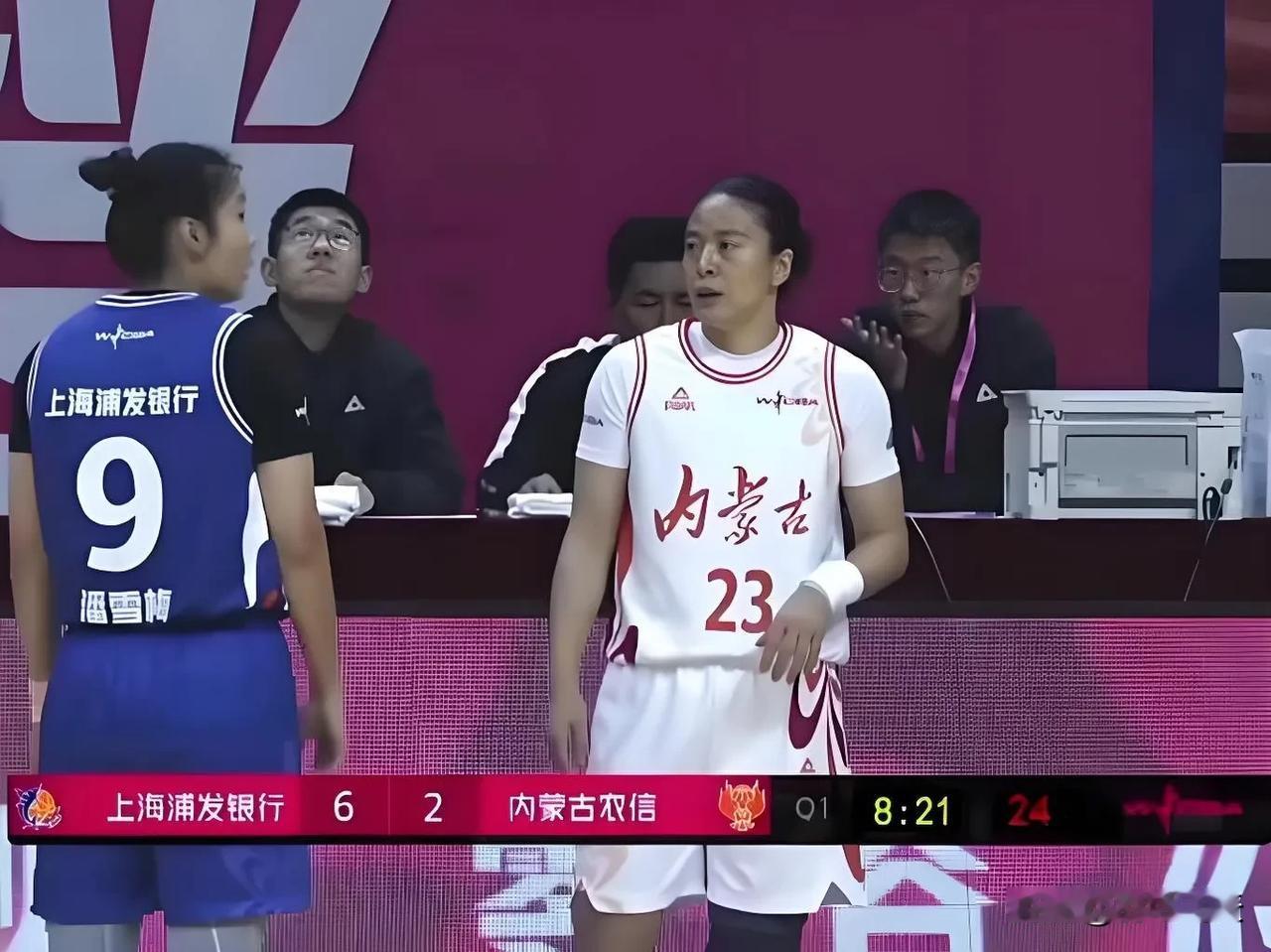 王丽丽独木难支，内蒙古农信女篮完败
北京时间12月6日19点30分，2024—2