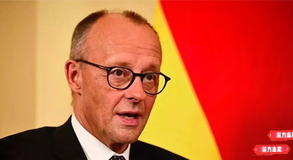 德国终于把罪犯请走了！
25个上了飞机，人权组织炸锅

2026年4月28日凌晨