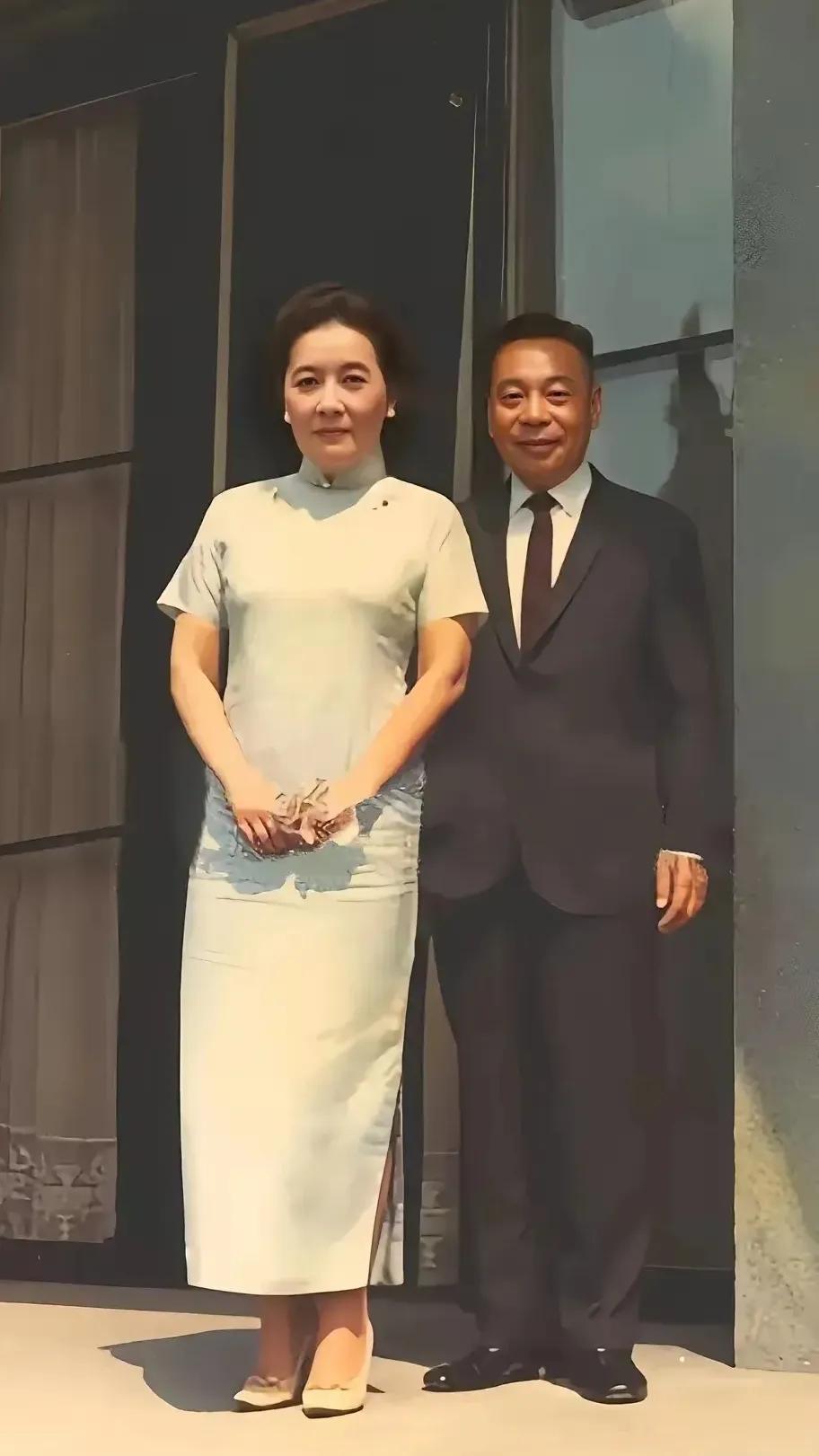 珍贵的影像（79）
宋美龄与蒋经国在台北士林官邸（1967年10月）。