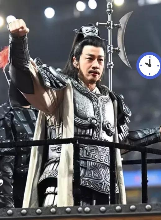 何润东为什么没有选择骑马登场？

他在直播中接受采访时回应了。

不是经纪公司不