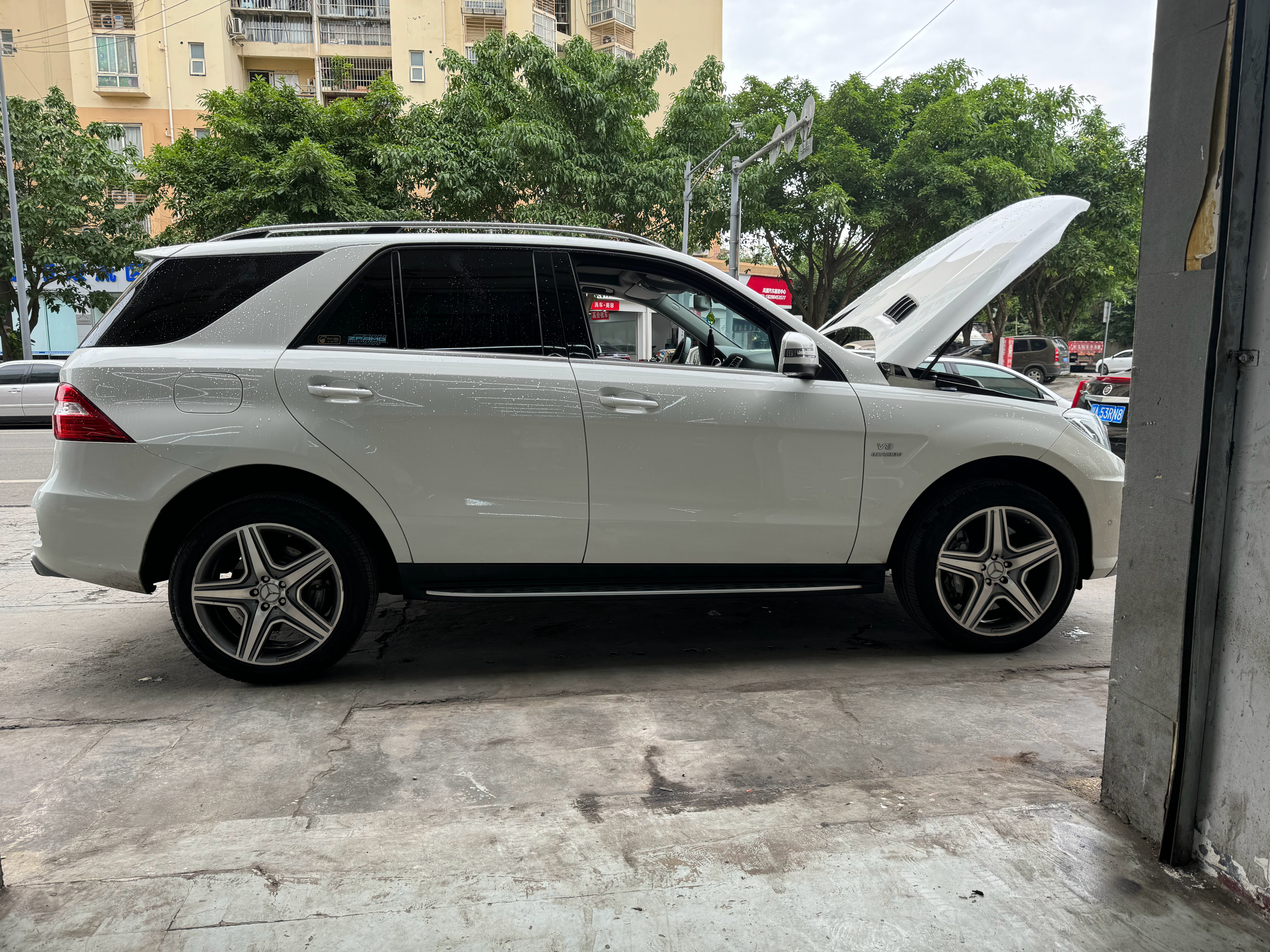 对不起车主拿到人家的车，空调就坏了。起了个大早来加氟[泪] ​​​