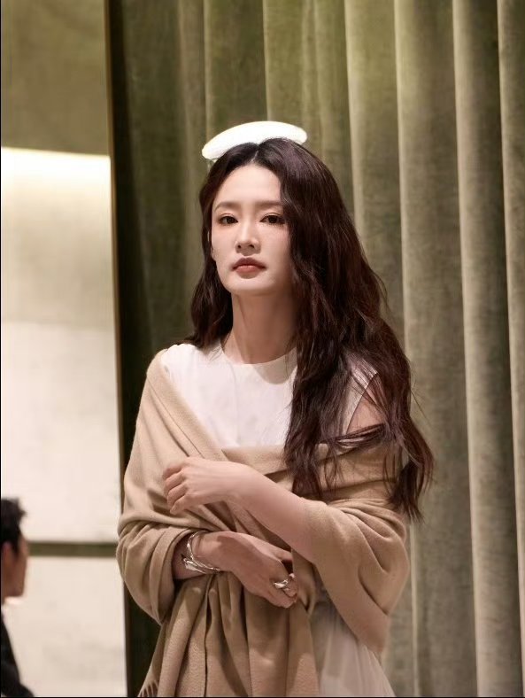 李沁李沁杨雨竹 lq李沁刘雪梅 “𝒢𝒾𝓋𝓮 𝓉𝒽𝓮 𝒻𝓁𝓸?