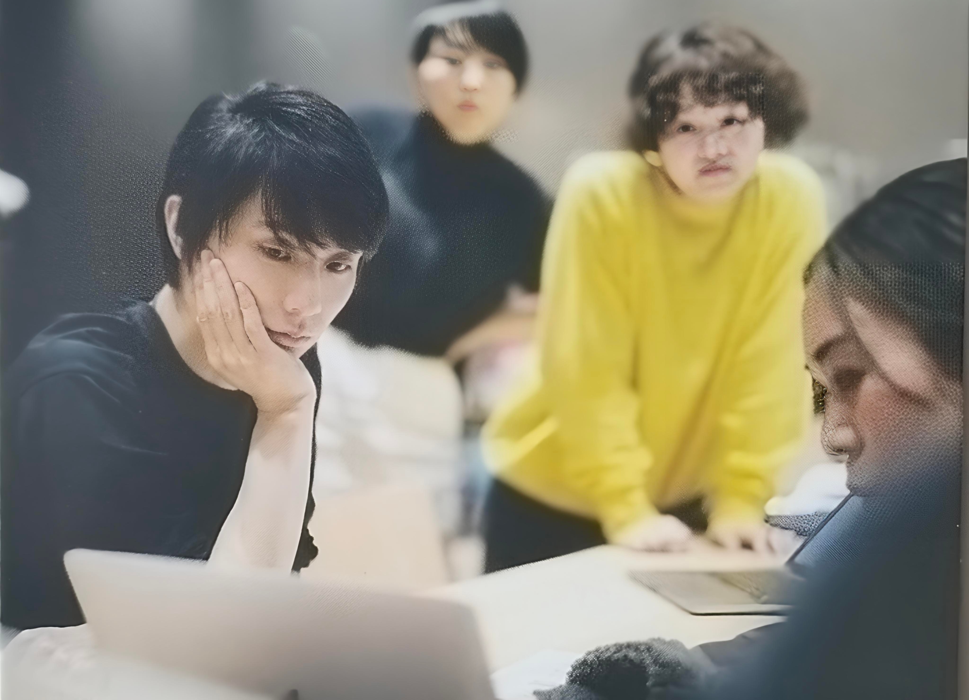特别喜欢看工作zu 