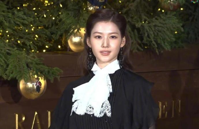 这位女明星是谁？还挺漂亮的！
晒图笔记大赛