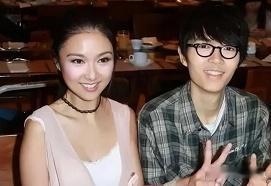 一次，小S向方大同询问：“你有没有想过要亲吻薛凯琪？”然而，在那一刻，方大同的心