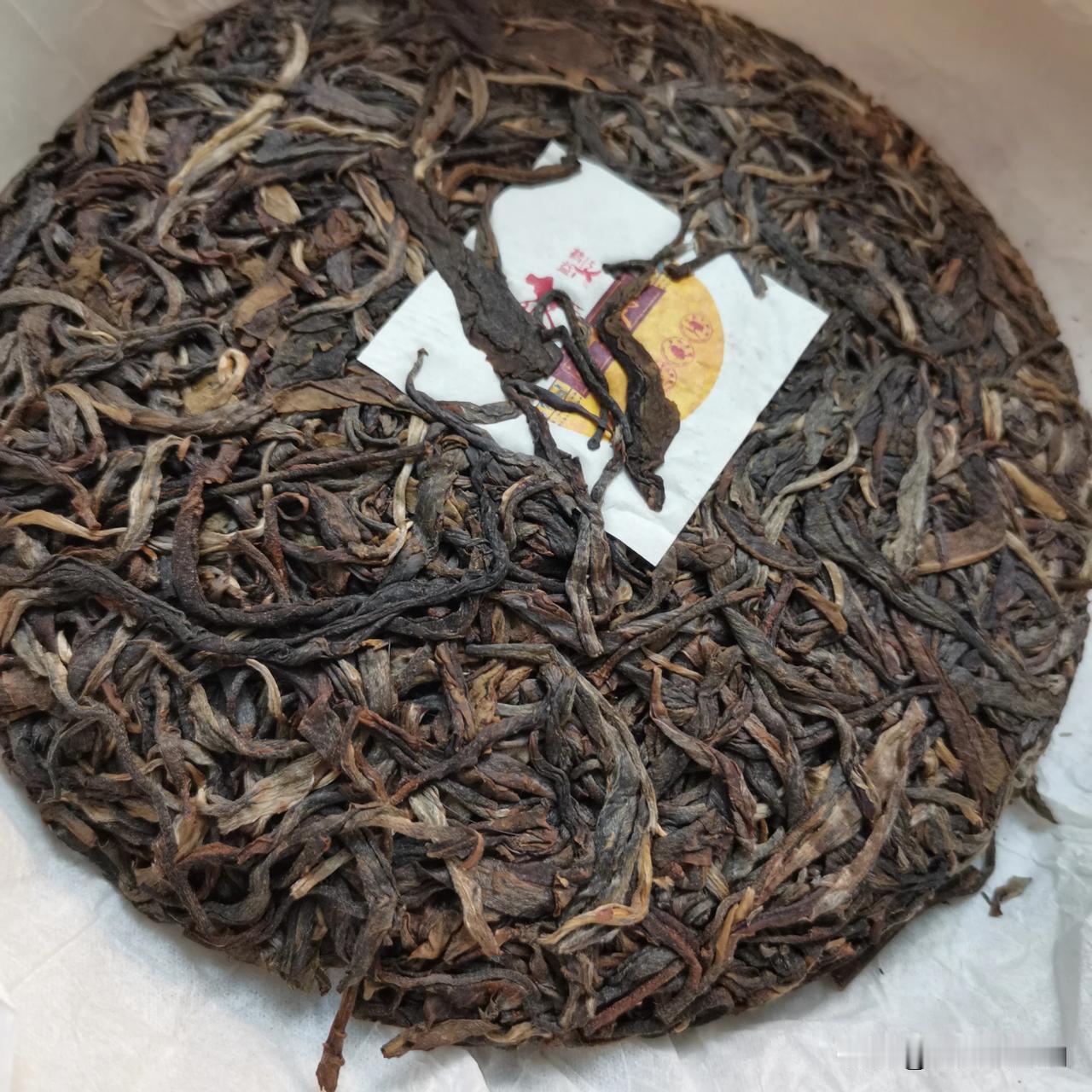 你爱上喝茶的理由是什么?
我爱上喝茶的理由主要是因为茶具有独特的口感与健康益处。