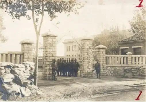 15岁少年网购日军侵华史料捐纪念馆 
 
一条“江苏15岁高中生捐赠日军侵华史料