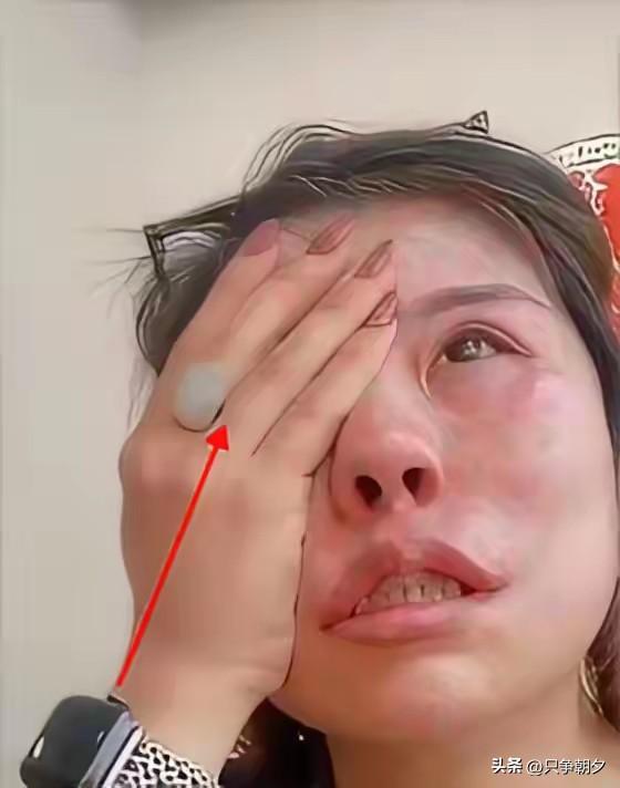 千万粉丝网红遇跨国杀猪盘！被外籍丈夫骗贷470万后遭抛弃

常州网红“小满妈妈”