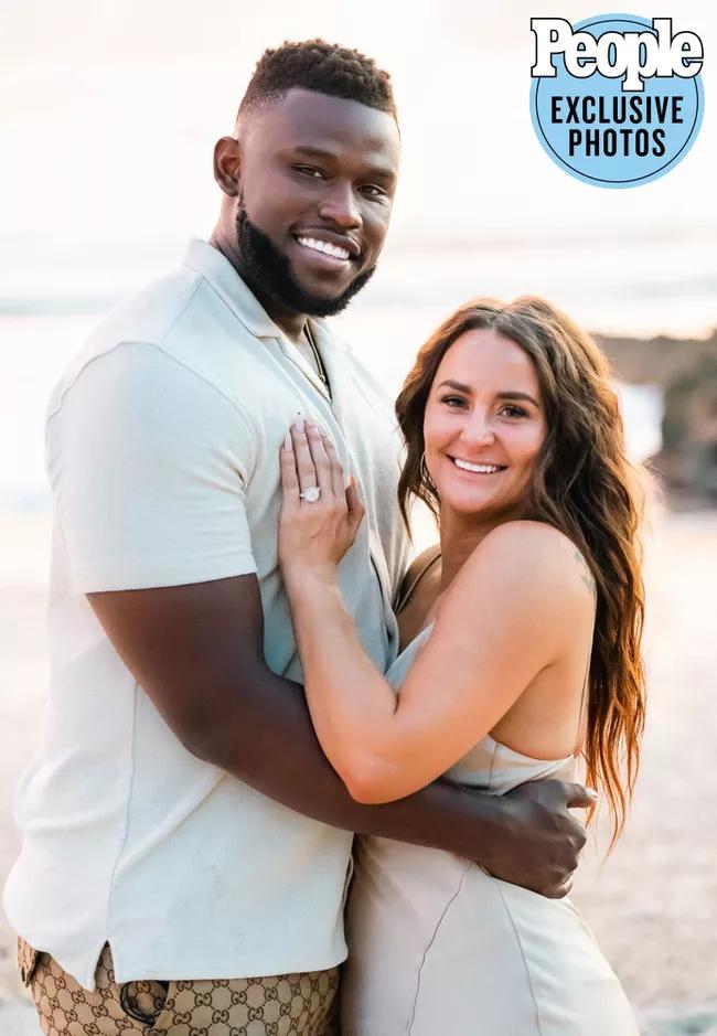 Leah Messer和Jaylan Mobley正在分道扬镳。
在一份与《PE